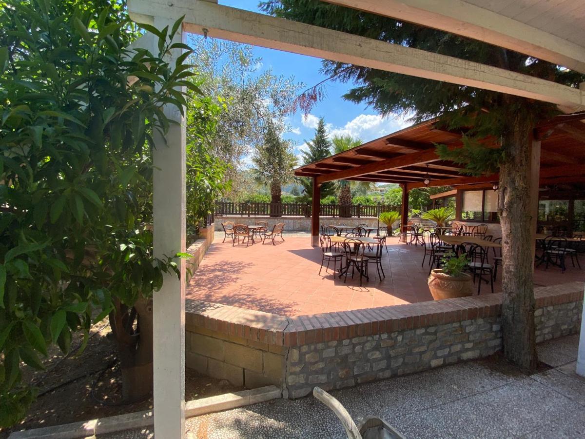Вілла Agriturismo San Francesco Rossano Stazione Екстер'єр фото
